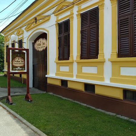 Cristian Inn Екстериор снимка