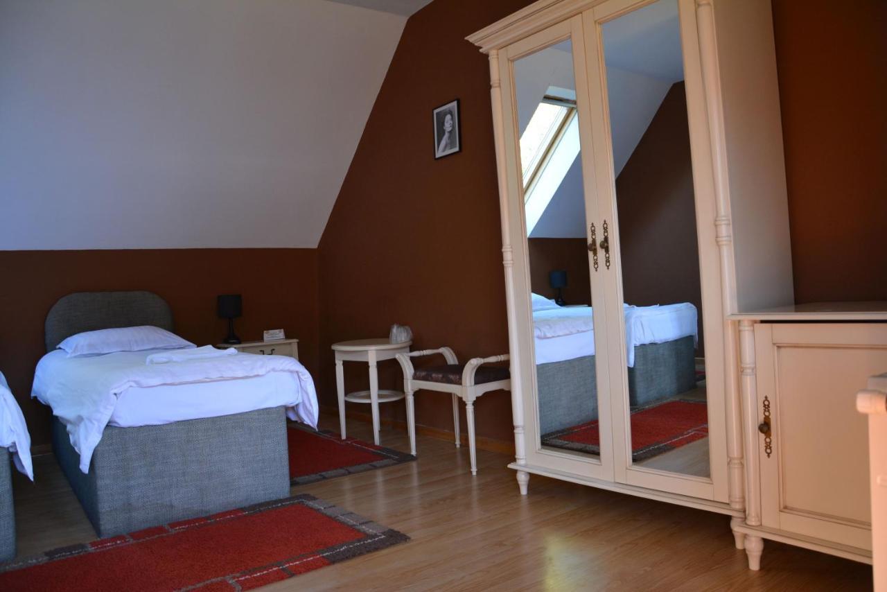 Cristian Inn Екстериор снимка