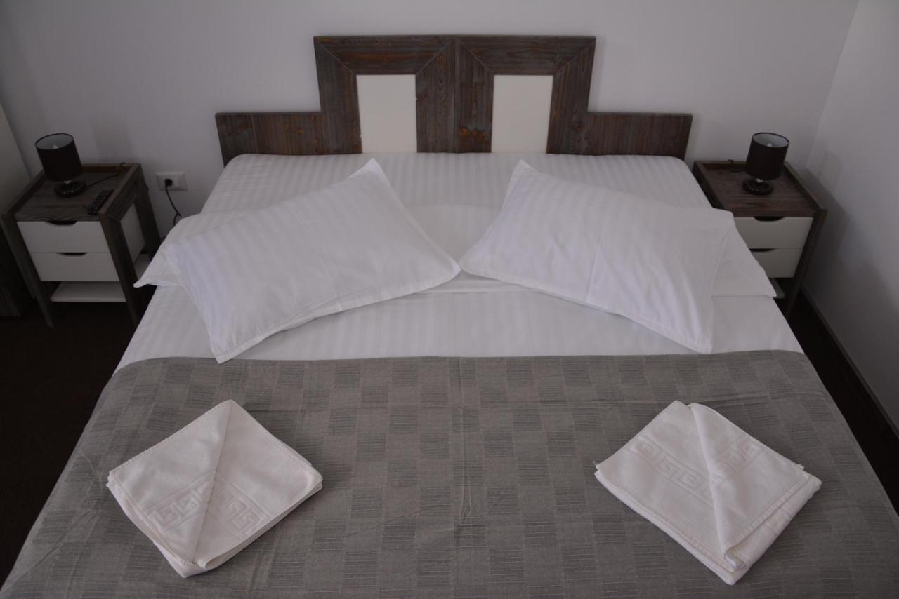 Cristian Inn Екстериор снимка