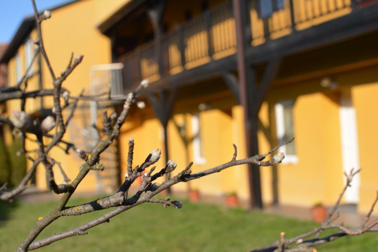 Cristian Inn Екстериор снимка